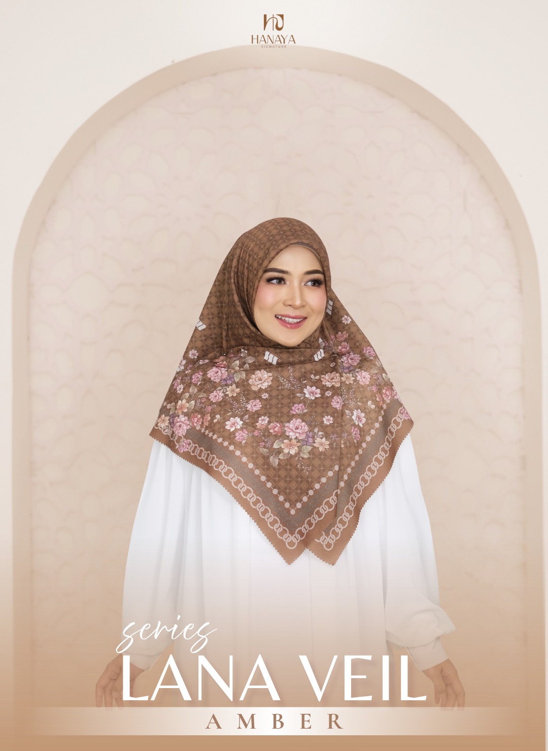 AMBER - LANA VEIL & HILYA BLOSOOM