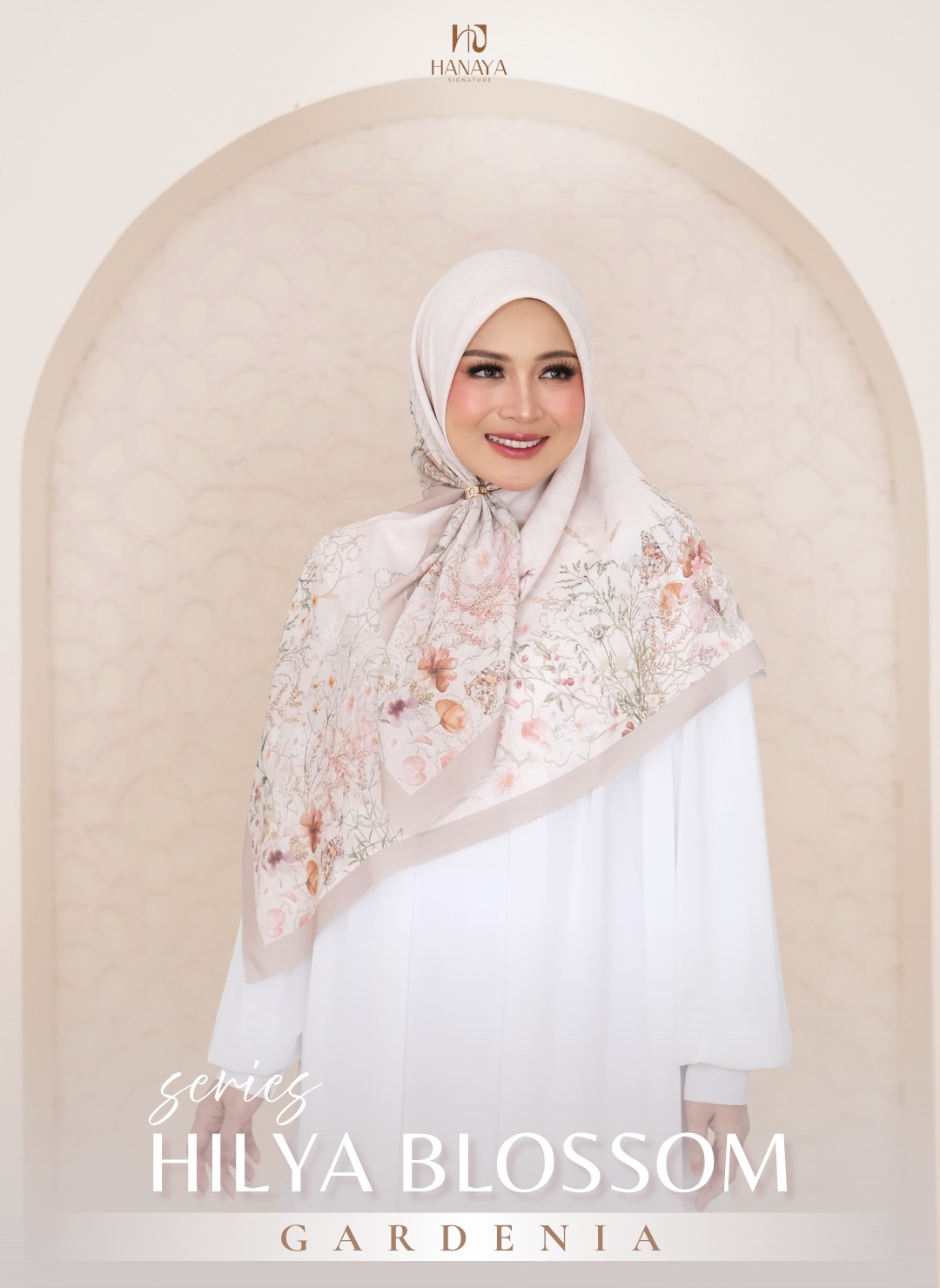 LANA VEIL & HILYA BLOSOOM