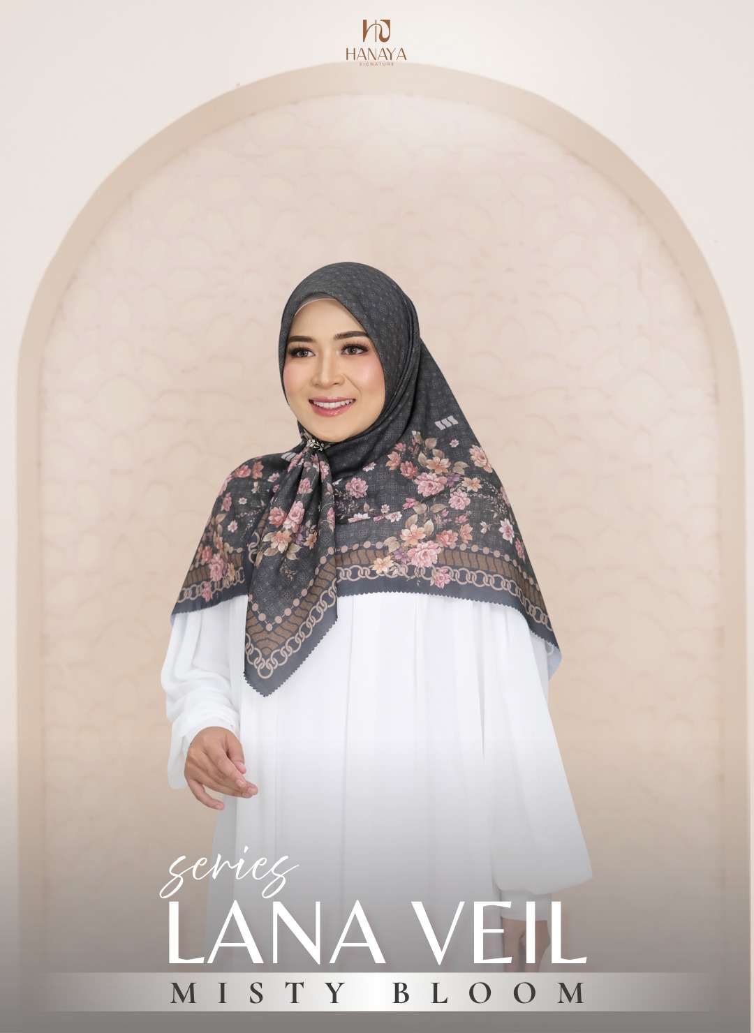 LANA VEIL & HILYA BLOSOOM